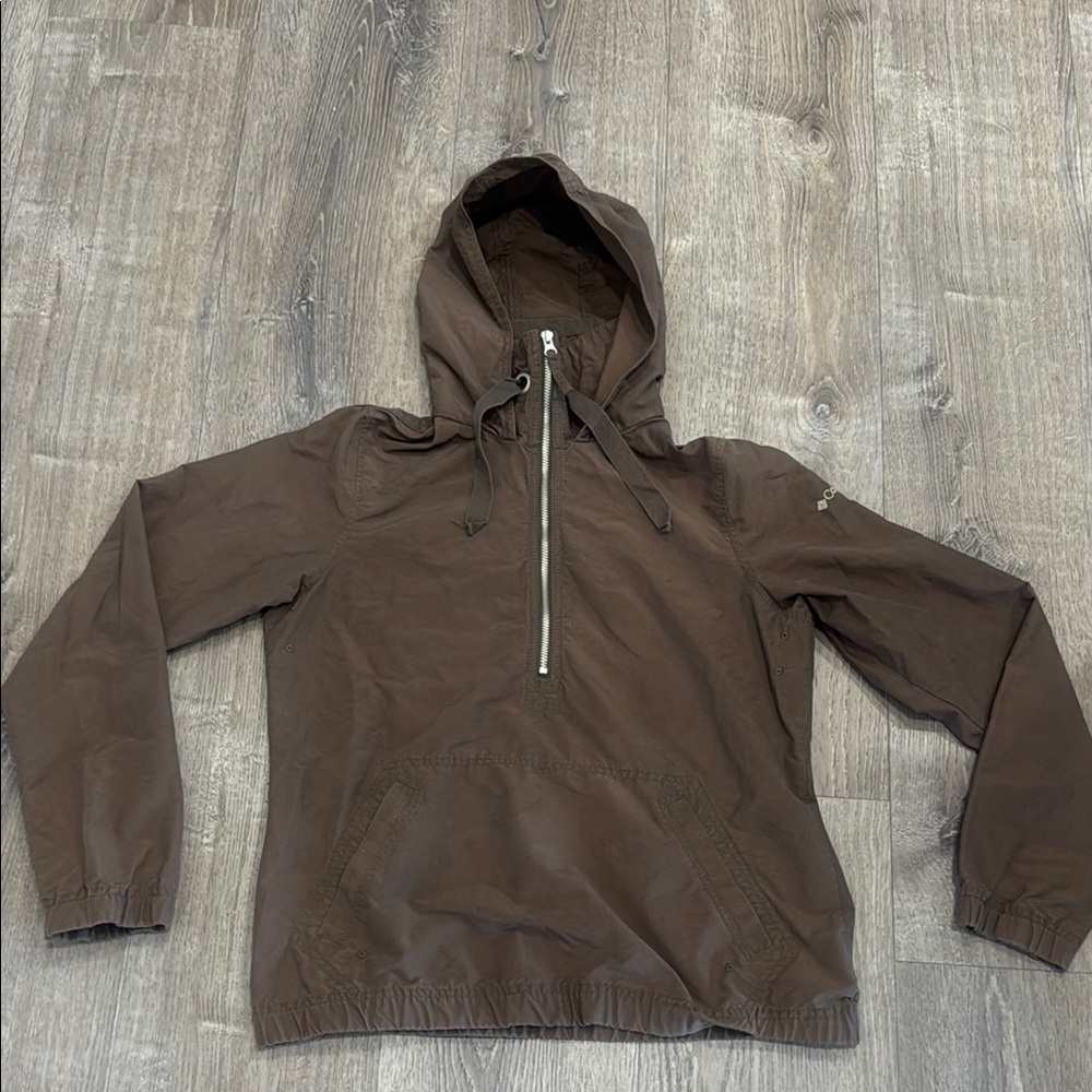 Columbia Brown Windbreaker
Jacket